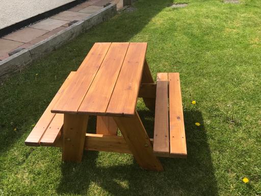 Buy & Sell Isle of Anglesey - Wales Dwyran - Isle of Anglesey - Photos for Childrens picnic table