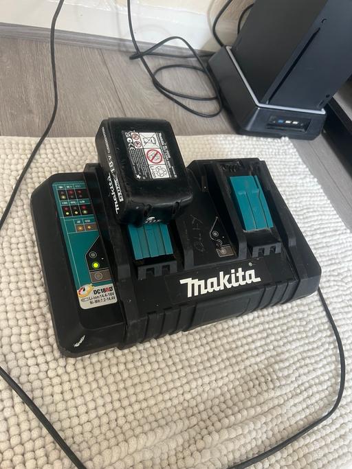 Buy & Sell North West London Alperton - North West London - Photos for Makita 5ah battery