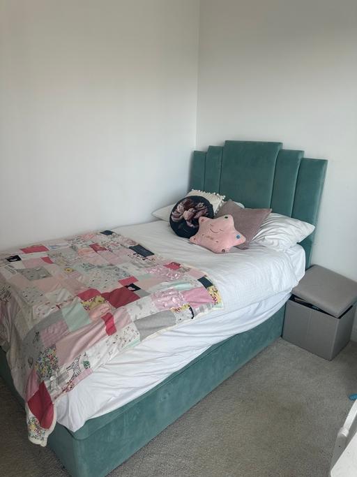 Buy & Sell West London Ealing Broadway - West London - Photos for Lovely new bed for sale -