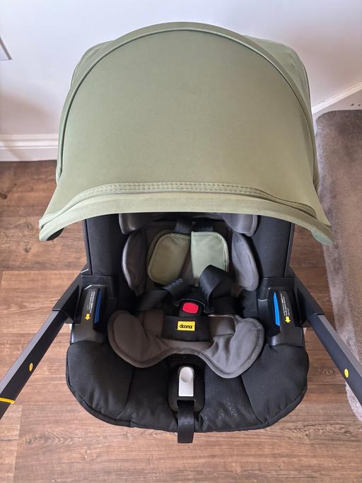 Buy & Sell Kent Ashford - Photos for Doona buggy/car seat, khaki colour.