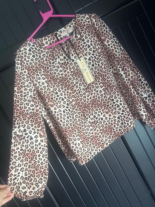 Buy & Sell West Midlands Dudley - Photos for Blouse size 16