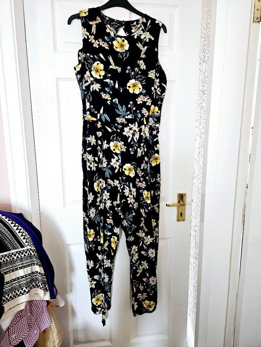 Buy & Sell South Yorkshire Doncaster - Photos for Wallis jumpsuit, size 14.. like new.