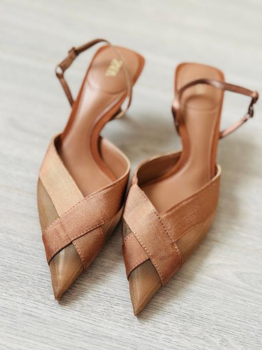 Buy & Sell East London Westferry - East London - Photos for Zara heels - Size 2