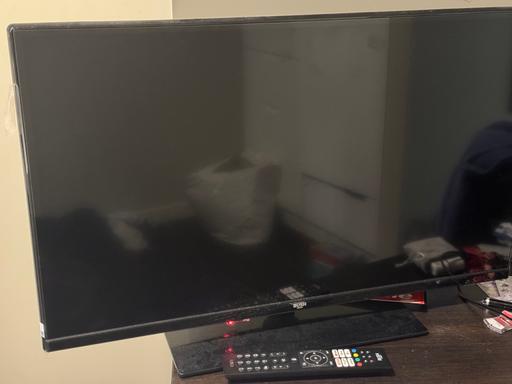 Buy & Sell North London Shoreditch - North London - Photos for Bush Smart TV