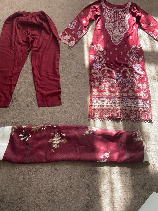 Buy & Sell Greater Manchester Rochdale - Photos for Three piece suit salwar kameez and scarf 