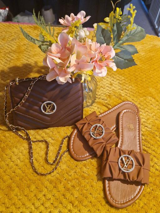 Buy & Sell Kent Dartford - Photos for nice bag and shoes size 7