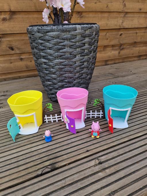 Buy & Sell West Midlands Sandwell - Photos for New Peppa Pig Plant Pots