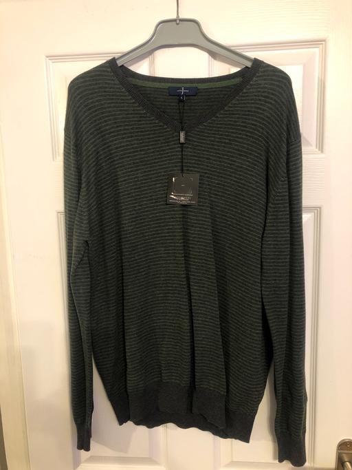 Buy & Sell Swansea - Wales Llansamlet - Swansea - Photos for Jasper Conran v neck stripe jumper