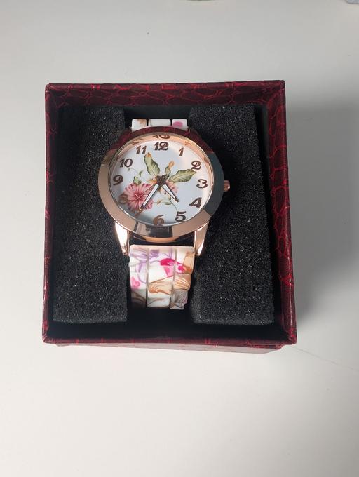 Buy & Sell Hampshire Portsmouth - Photos for floral watch