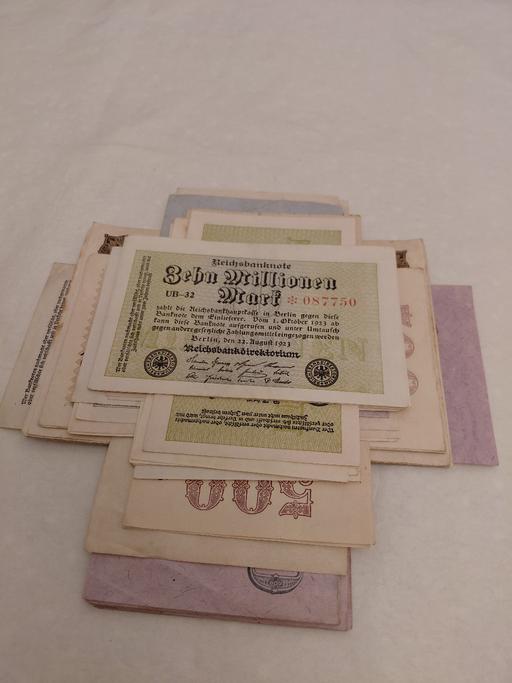 Buy & Sell South East London Shirley - South East London - Photos for REICHS BANK GERMAN BANK NOTES JOB LOT.