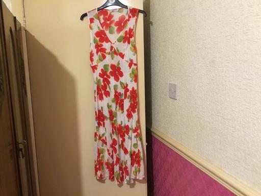 Buy & Sell Ocker Hill Sandwell - Photos for Dress Size 10