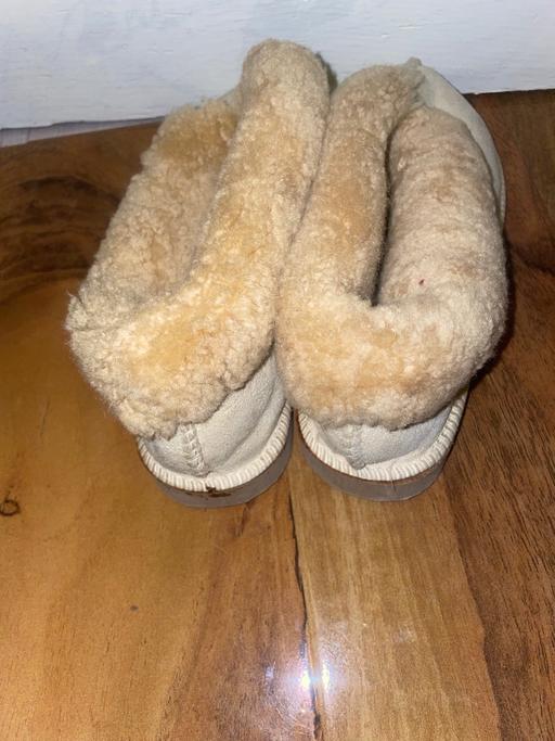 Buy & Sell South East London Grove Park - South East London - Photos for Sheepskin indoor slippers/shoes with hardsole