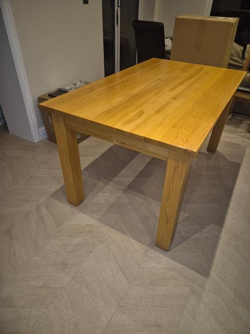 Buy & Sell West Midlands Birmingham - Photos for Oak Dining Table