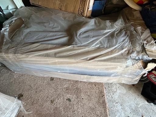 Buy & Sell Cornwall Tretherras - Cornwall - Photos for Fiesta Oakland Furniture 2 seater sofas