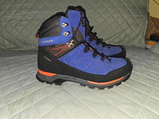 Buy & Sell Surrey Spelthorne - Photos for Karrimor Walking boots New