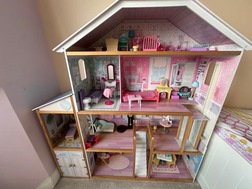 Buy & Sell East London Redbridge - Photos for KidKraft doll house/ Barbie house