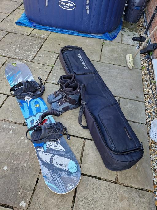 Buy & Sell Shropshire Hanwood - Shropshire - Photos for Endeavour snowboard, bindings, boots size 11