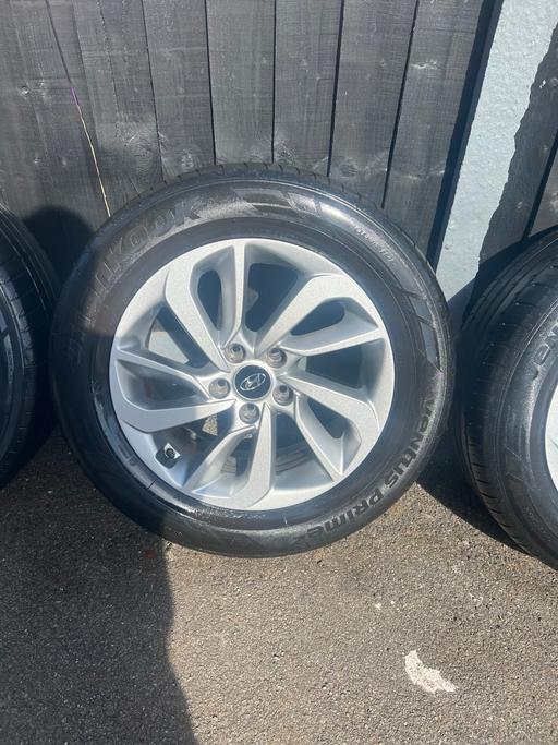 Vehicles Merseyside Liverpool - Photos for Hyundia Tucson 2016 alloys and tyres