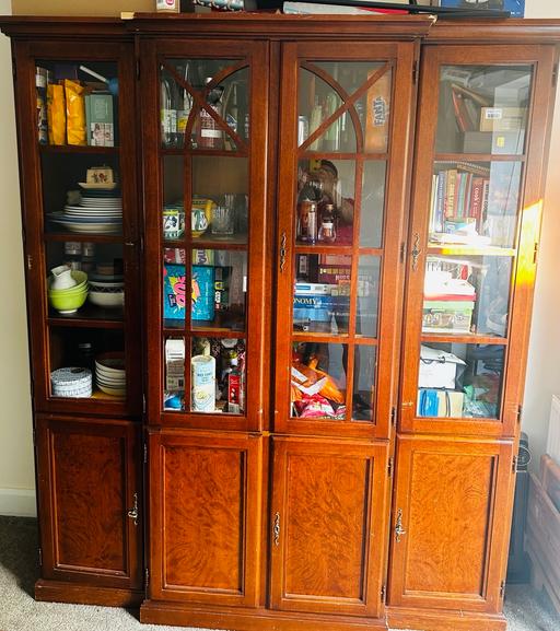 Buy & Sell North West London Camden - Photos for Cabinet