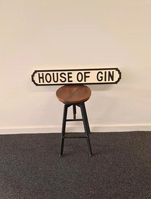 Buy & Sell Leicestershire Leicester - Photos for House Of Gin Large Wooden Sign 80x14x2.5