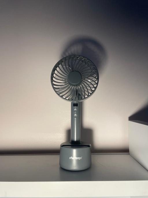 Buy & Sell North London De Beauvoir Town - North London - Photos for Sleek Grey Cooling Fan – Powerful & Quiet