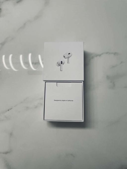 Buy & Sell East London Plaistow - East London - Photos for USB-C Wireless AirPods Pro 2nd Generation