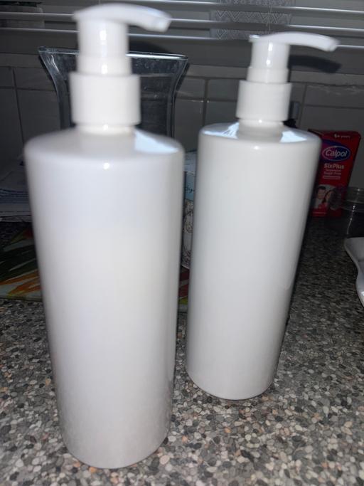 Buy & Sell East London Loxford - East London - Photos for Pump bottles