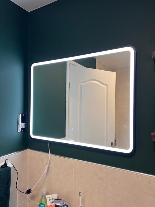 Buy & Sell West Midlands Dudley - Photos for Pebble Grey Kali LED mirror (80x60cm)
