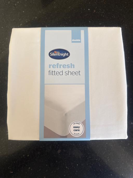 Buy & Sell North London Arnos Grove - N14 - Photos for Double Fitted Sheet white