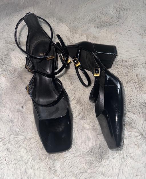 Buy & Sell West Yorkshire Bradford - Photos for Size 3 ZARA flat heels