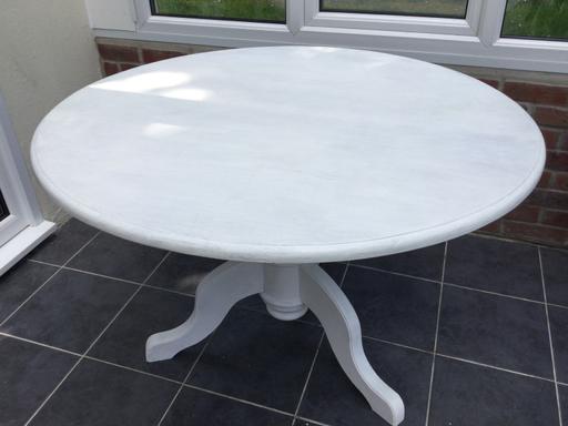 Buy & Sell Essex Tendring - Photos for White washed solid pine table.