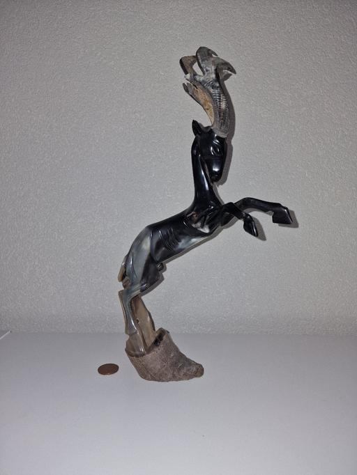 Buy & Sell Warrington Warrington Town Centre - Warrington - Photos for Deer statue,Sculpture in horn