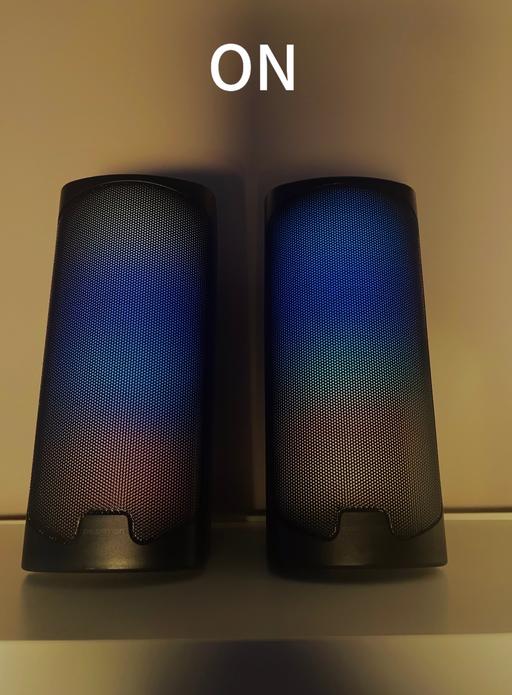 Vehicles North London Canonbury - North London - Photos for GlowBeats Wireless Speaker