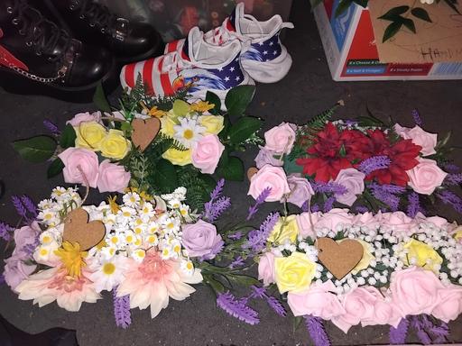 Buy & Sell Wrexham - Wales Southsea - Wrexham - Photos for artificial flower arrangements