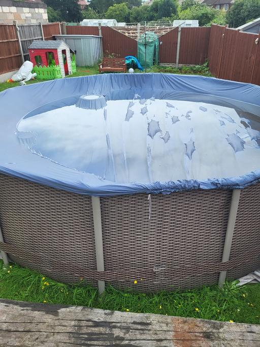 Buy & Sell Derbyshire Chesterfield - Photos for 14ft x100cm tall with ladders and pump