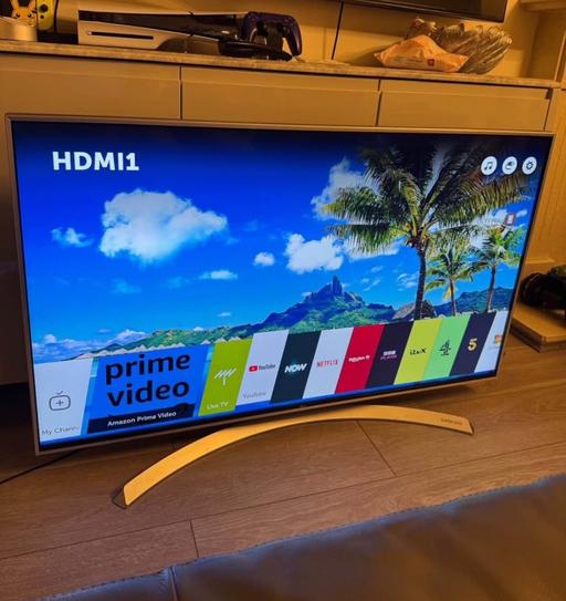 Buy & Sell West Midlands Sandwell - Photos for LG 49 inch 4K Ultra HD Smart TV