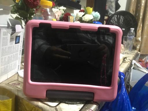 Buy & Sell South East London Croydon - Photos for Fire HD 8 Kids