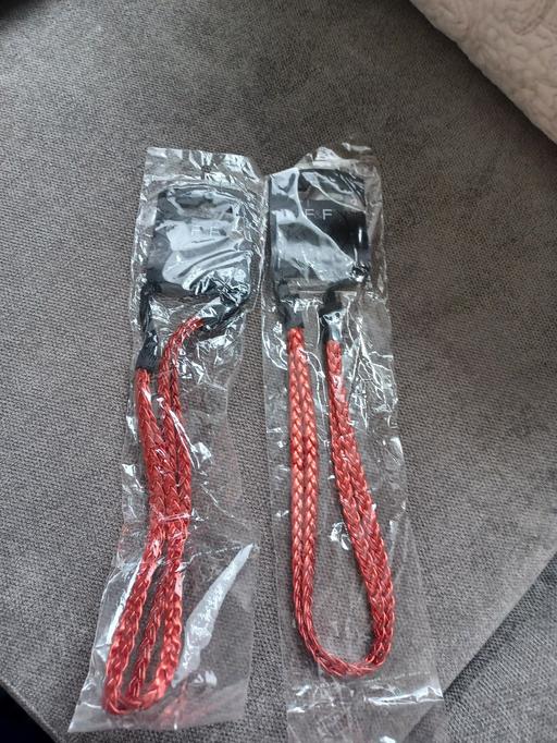 Buy & Sell Derbyshire North East Derbyshire - Photos for 2 x headbands