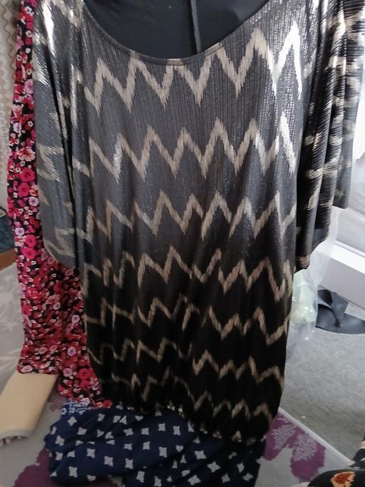 Buy & Sell South West London Lambeth - Photos for ladies top