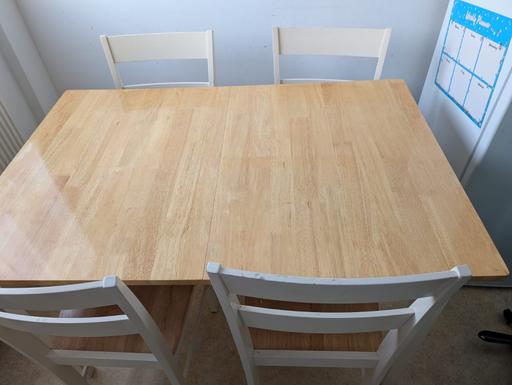 Buy & Sell Kent Sevenoaks - Photos for extending table and chair set (wooden)