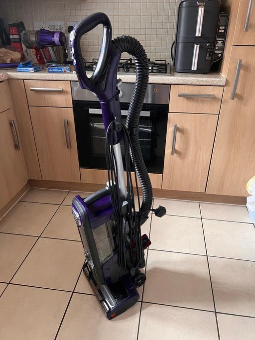 Buy & Sell South Yorkshire Barnsley - Photos for Shark anti hair wrap vacuum Model AZ950UK 40