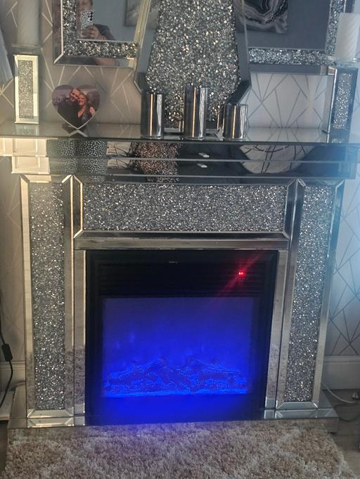 Buy & Sell Essex Castle Point - Photos for a very beautiful dimonte fireplace
