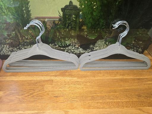 Buy & Sell Derbyshire Chesterfield - Photos for X10 new baby kids grey velour coat hanger