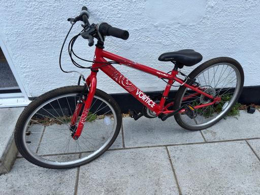 Buy & Sell South West London Sutton - Photos for Children’s red Apollo Vortice bicycle