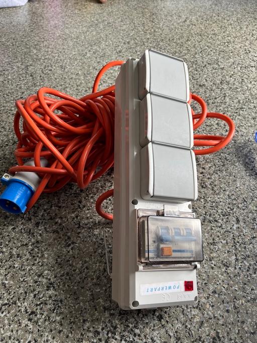 Buy & Sell West Midlands Sandwell - Photos for Electric hook up