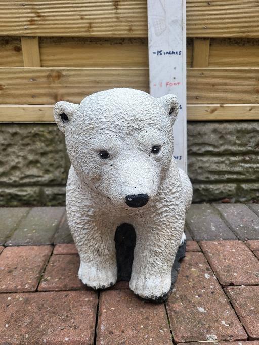 Buy & Sell Staffordshire Cannock Chase - Photos for Polar bear painted concrete statue