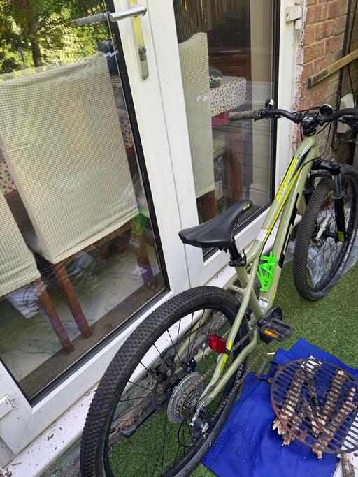Buy & Sell Essex Harlow - Photos for GT Stomper Ace Mountain Bike 26-inch