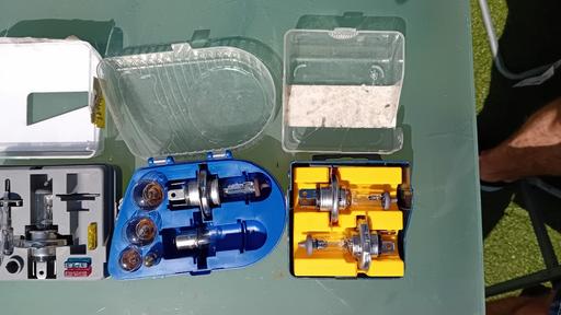 Buy & Sell West London Hillingdon - Photos for Bulbs