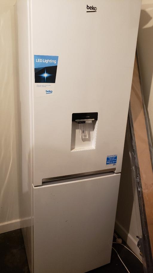 Buy & Sell West Yorkshire Leeds - Photos for used Beko fridge freezer with water dispenser