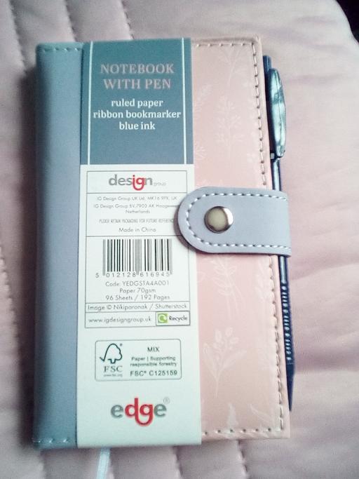 Buy & Sell Lincolnshire East Lindsey - Photos for brand new notebook with pen set